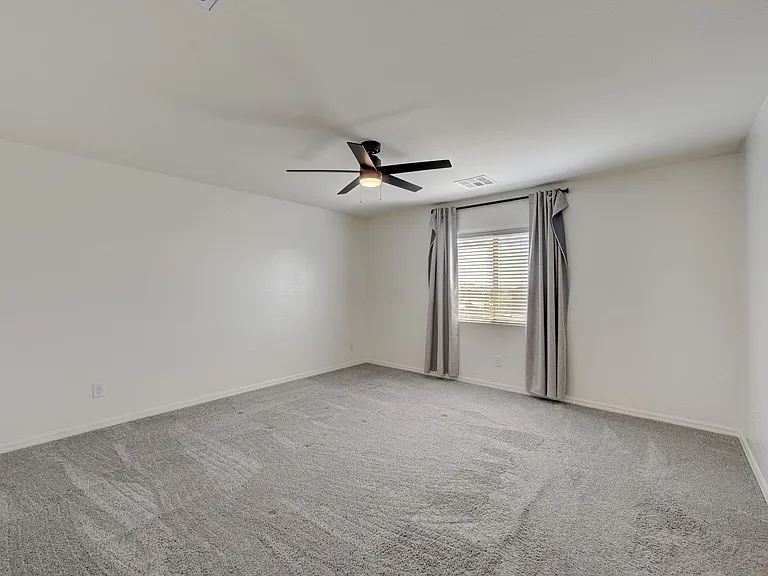 4116 Gold Desert St — Photo 25
