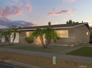 820 S Gilbert St, Hemet, CA 92543