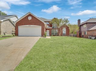 8316 Autumncrest Ct, Dallas, TX 75249