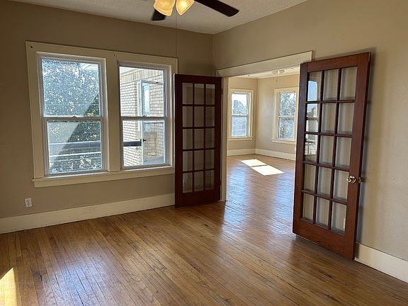 3rd image of 200 Hawthorne St APT 4
