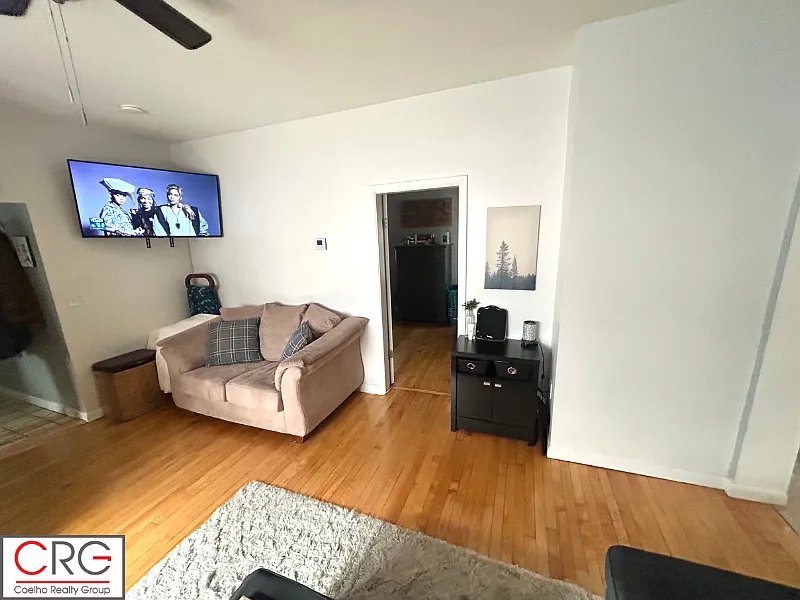2 bed, 1000 sqft, $2,950 — Photo 4