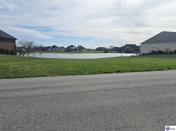 48 Fairway Dr, Lebanon, KY 40033