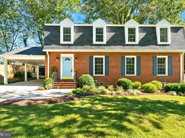 8629 Curtis Ave, Alexandria, VA 22309