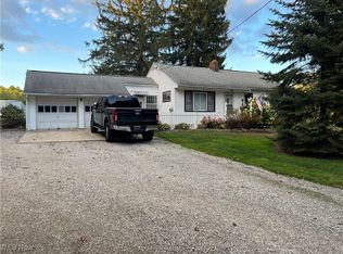 10001 Bancroft Rd, Garrettsville, OH 44231