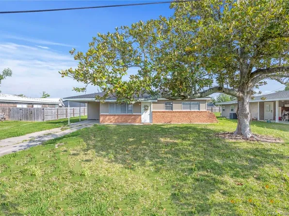 412 Bowmer Ln, Sulphur, LA 70663