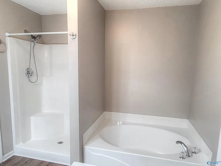 241 Misty Cove Ct — Photo 11