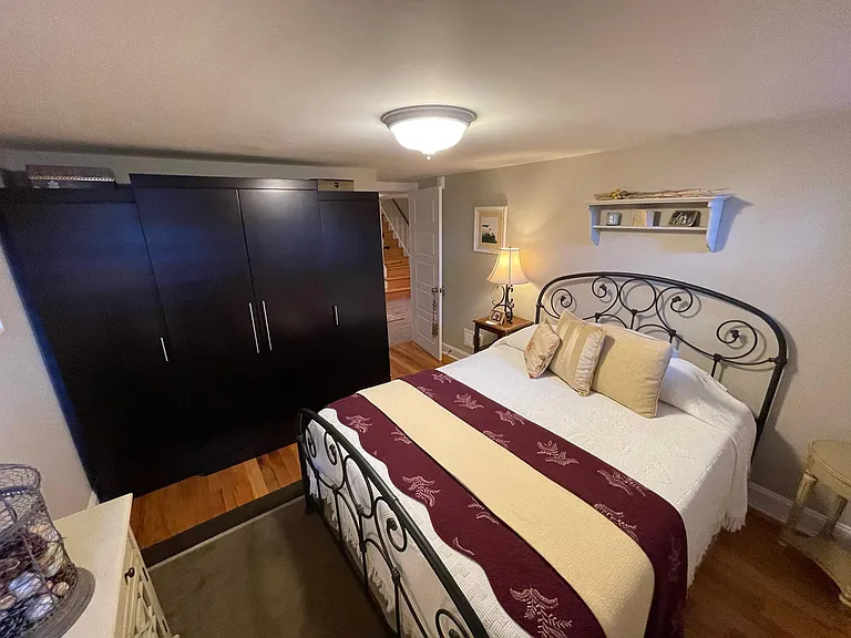 421 Pine St #1E — Photo 30