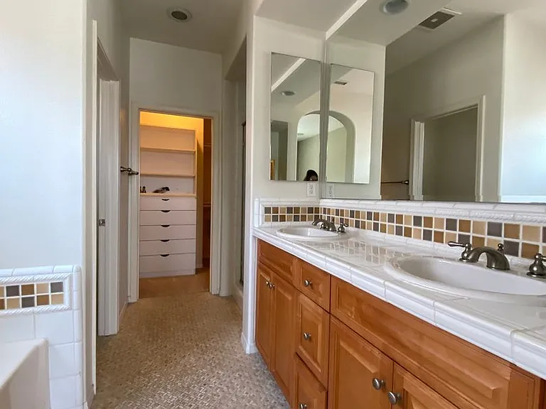 254 Flyers Ln — Photo 15