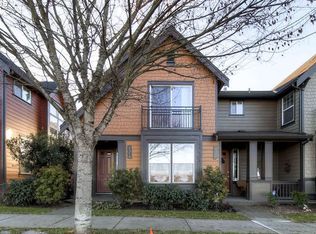 7314 NE Cherry Dr, Hillsboro, OR 97124