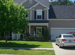 215 Burton Ave, Summerville, SC 29485