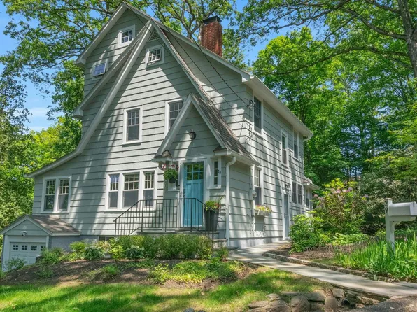 29 Begg Drive, Chappaqua, NY 10514