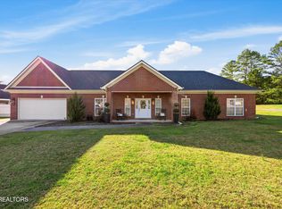 103 Shagbark Ln, Oak Ridge, TN 37830