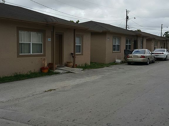 3rd image of 1217 NW 8th Pl