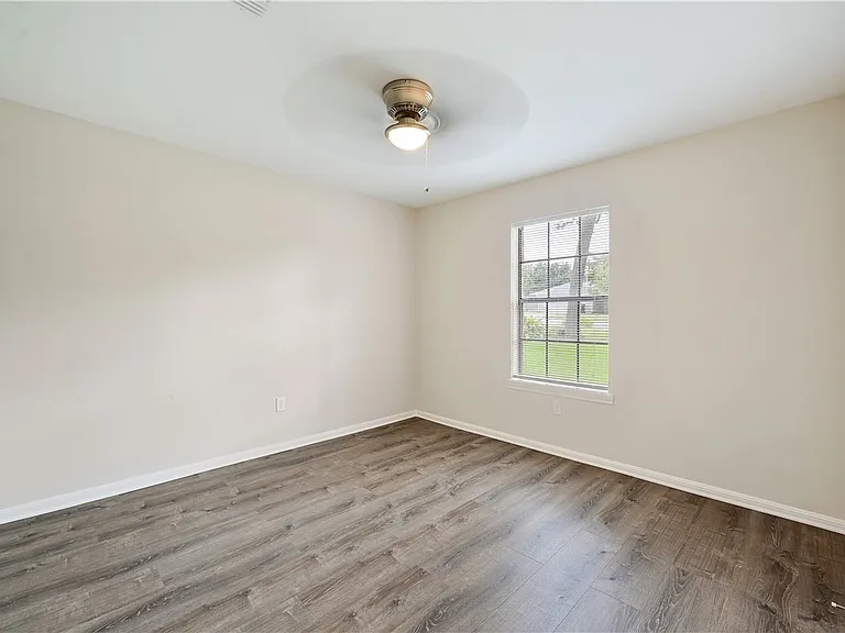 2003 Angelina Cir — Photo 12