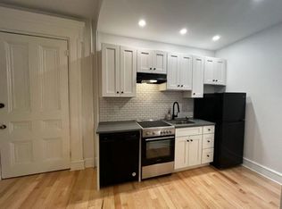 1711 Spruce St #2M, Philadelphia, PA 19103