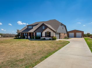 3841 J E Woody Rd, Springtown, TX 76082
