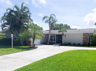 1769 Harbor Cir W, Largo, FL 33770