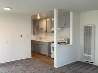 15515 Nuanu Dr APT B, Gardena, CA 90247