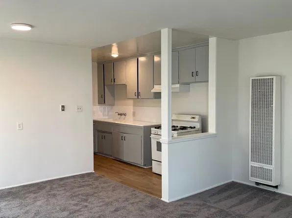 15515 Nuanu Dr APT B, Gardena, CA 90247