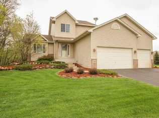 21860 Linnet St NW, Oak Grove, MN 55011