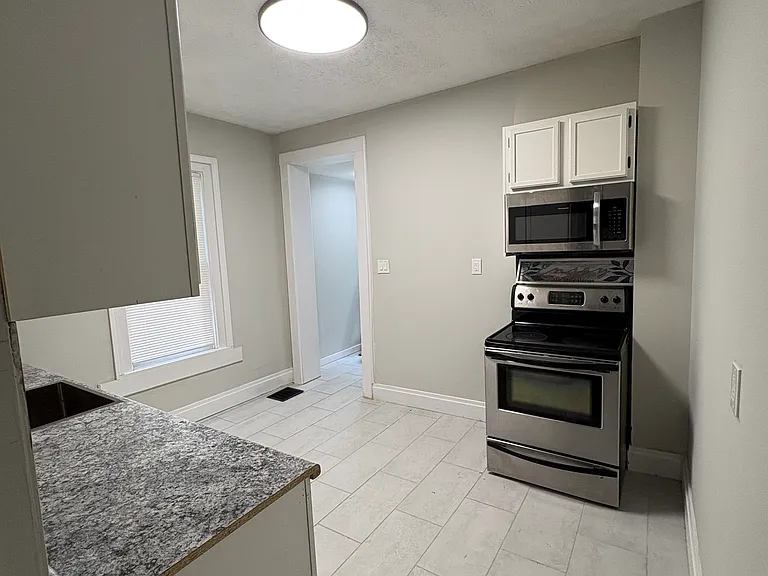 778 S 22nd St — Photo 10