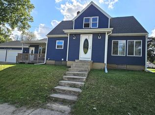 1415 Frederick St, Janesville, WI 53548