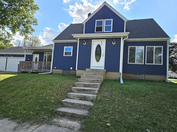 1415 Frederick St, Janesville, WI 53548