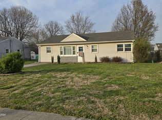 7307 Nathan Hale Way, Louisville, KY 40272