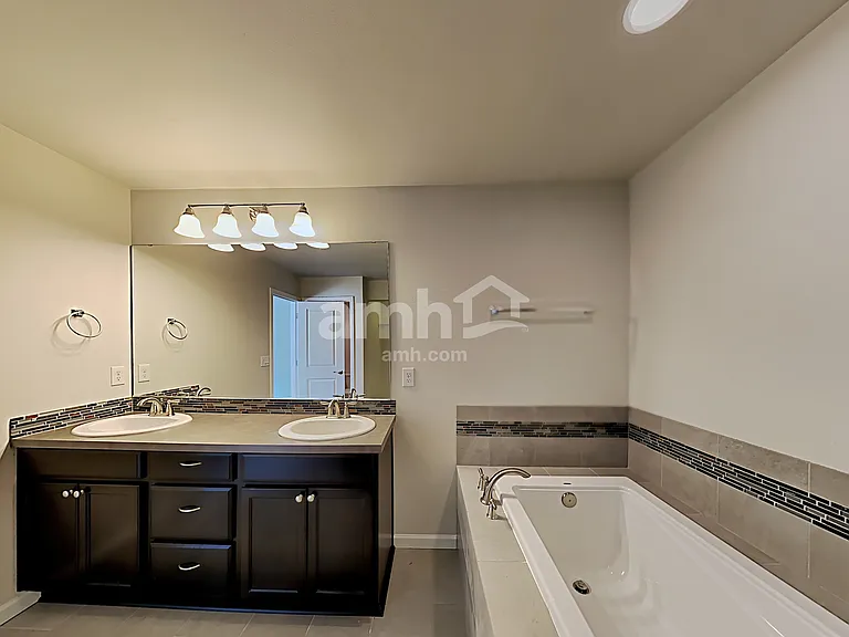14127 67th Ave E — Photo 13