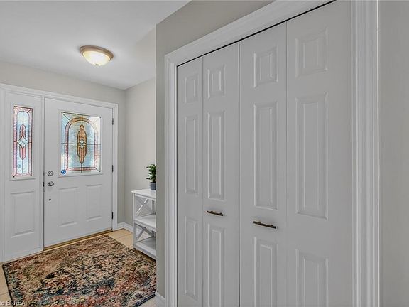5th image of 19 Adams Ln