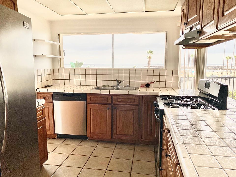 3100 Breakers Dr Corona Del Mar CA Zillow