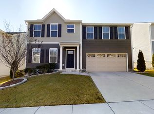 292 Fieldspar Ln, Clayton, NC 27520