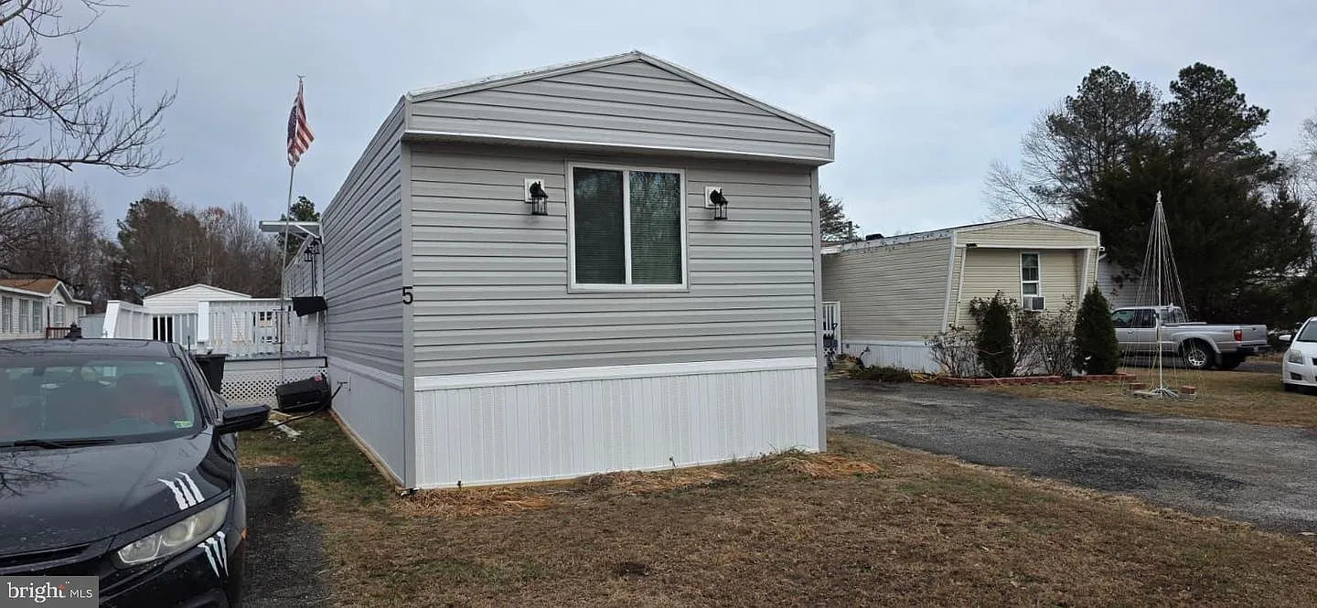5 Stevens Cir photo 1