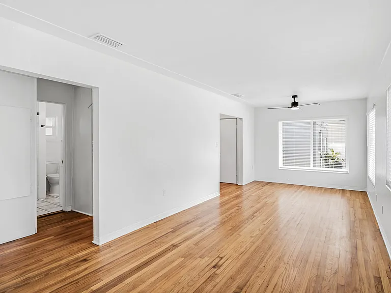 7181 49th Ave N #1 — Photo 5