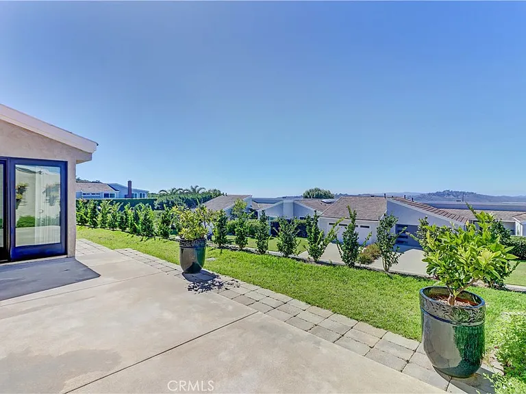22831 Mariano Dr — Photo 20