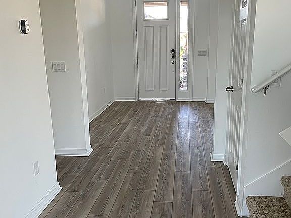 5th image of 2497 Blowing Breeze Ave