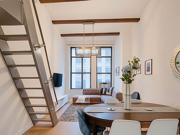 4th image of 220 Park Ave S APT 3E