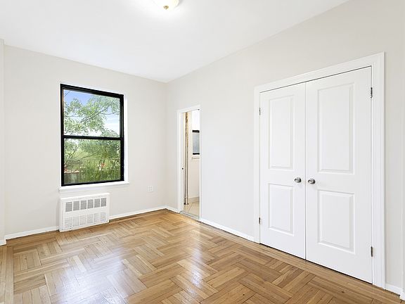 5th image of 25 Lafayette Ave