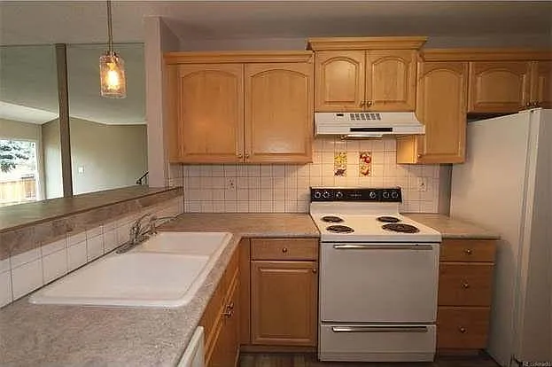 8618 W Plymouth Ave — Photo 4