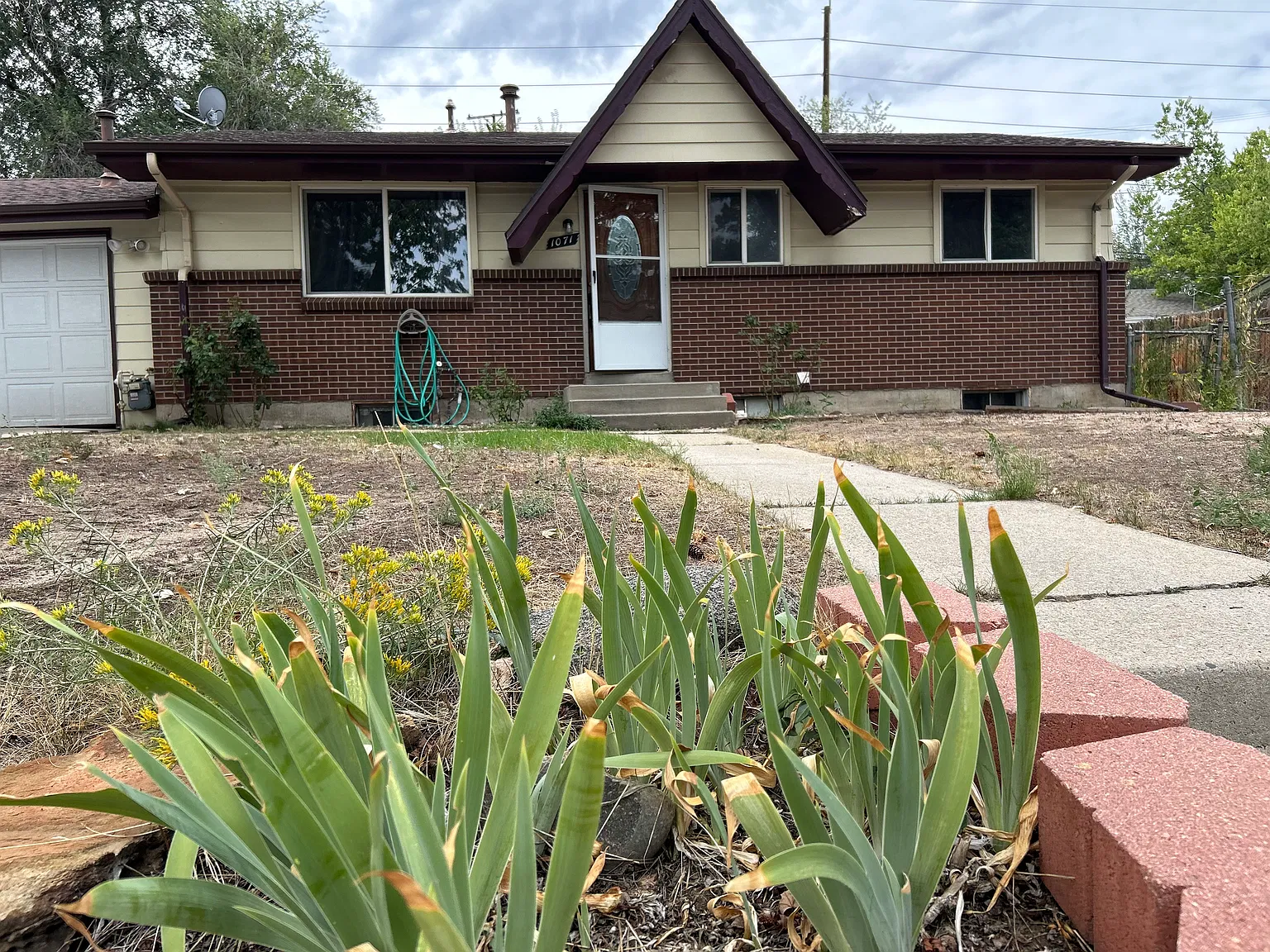 5 bed, 2163 sqft, $3,000 — Photo 1
