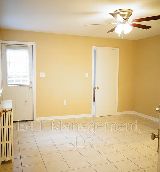 806 Houston Ave #4 — Photo 18