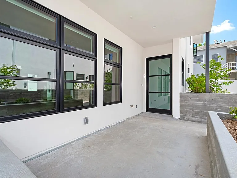 822 S Plymouth Blvd #4 — Photo 25