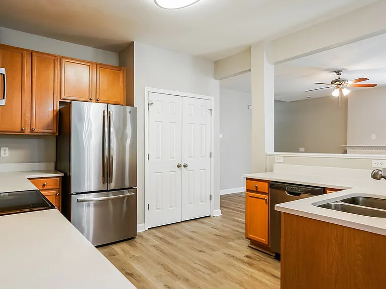 3213 Rendezvous Dr — Photo 9