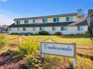 1022 N Prom #103, Seaside, OR 97138