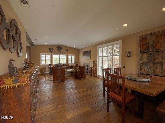 5th image of 591 Oak Ridge Rd