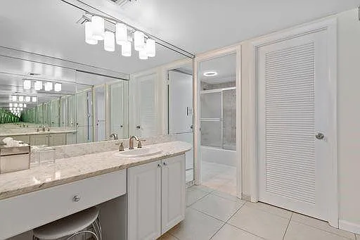 3550 Galt Ocean Dr #1805 — Photo 19