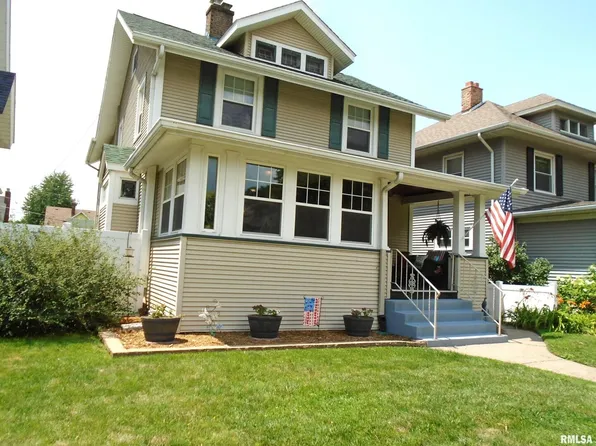 2426 Farnam St, Davenport, IA 52803