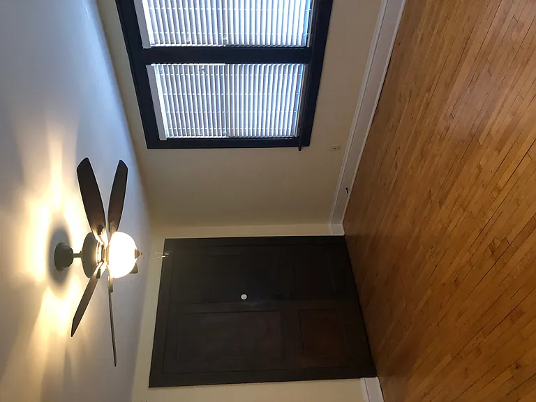 1618 Charles Ave — Photo 11