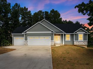 1765 Fairview Dr, Allegan, MI 49010