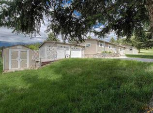 2602 Spring Brook Rd, Rapid City, SD 57702